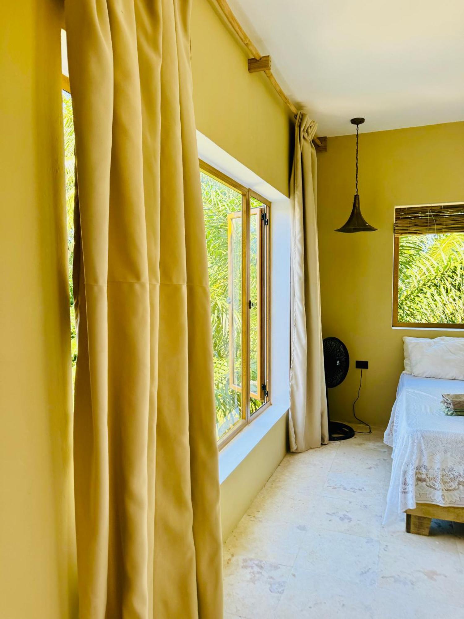 Suami S Room Casa Padura Кабарете Екстер'єр фото